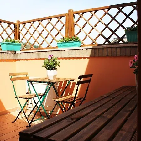 Lilla Inclusa E Bici Gratuite A Con Terrazzo E Colazione Inclusa