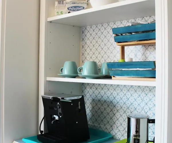 Lilla Inclusa E Bici Gratuite A Con Terrazzo E Colazione Inclusa 4*