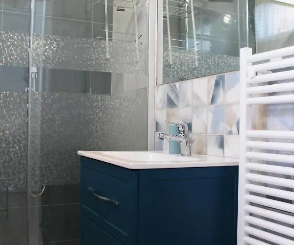 Lilla Inclusa E Bici Gratuite A Con Terrazzo E Colazione Inclusa