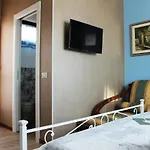 Bed and breakfast Lilla Inclusa E Bici Gratuite A Con Terrazzo E Colazione Inclusa