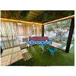 Lilla Inclusa E Bici Gratuite A Con Terrazzo E Colazione Inclusa Bed and breakfast