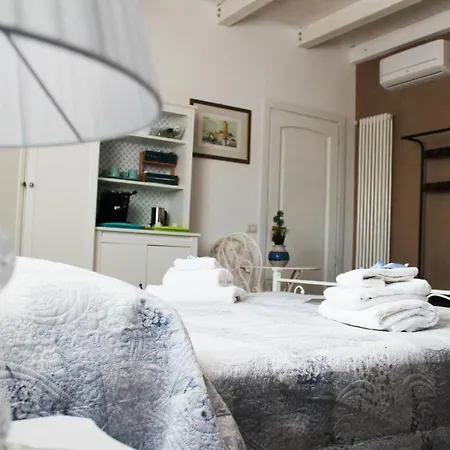 Bed & Breakfast Lilla