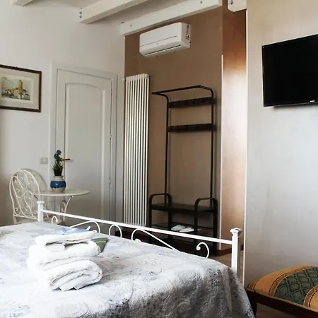 Bed & Breakfast Lilla