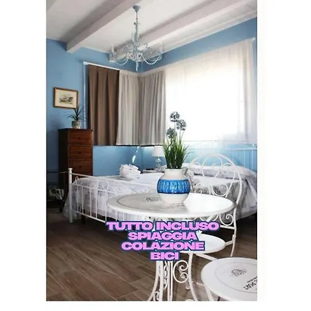 Lilla Inclusa E Bici Gratuite A Con Terrazzo E Colazione Inclusa Bed & Breakfast San Benedetto del Tronto