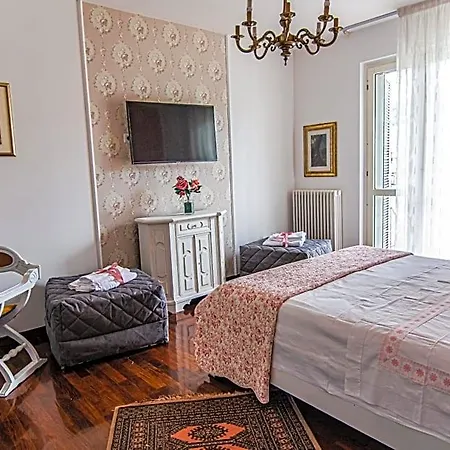 Lilla Inclusa E Bici Gratuite A Con Terrazzo E Colazione Inclusa Bed & Breakfast San Benedetto del Tronto