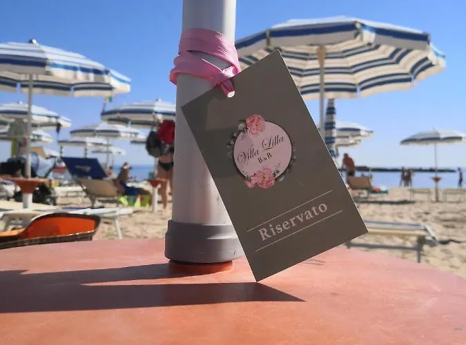 Lilla Inclusa E Bici Gratuite A Con Terrazzo E Colazione Inclusa 4*