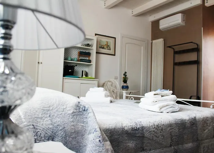 Bed and Breakfast Lilla Inclusa E Bici Gratuite A Con Terrazzo E Colazione Inclusa