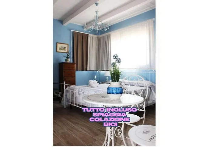 Lilla Inclusa E Bici Gratuite A Con Terrazzo E Colazione Inclusa Bed and Breakfast Σαν Μπενεντέτο ντελ Τρόντο